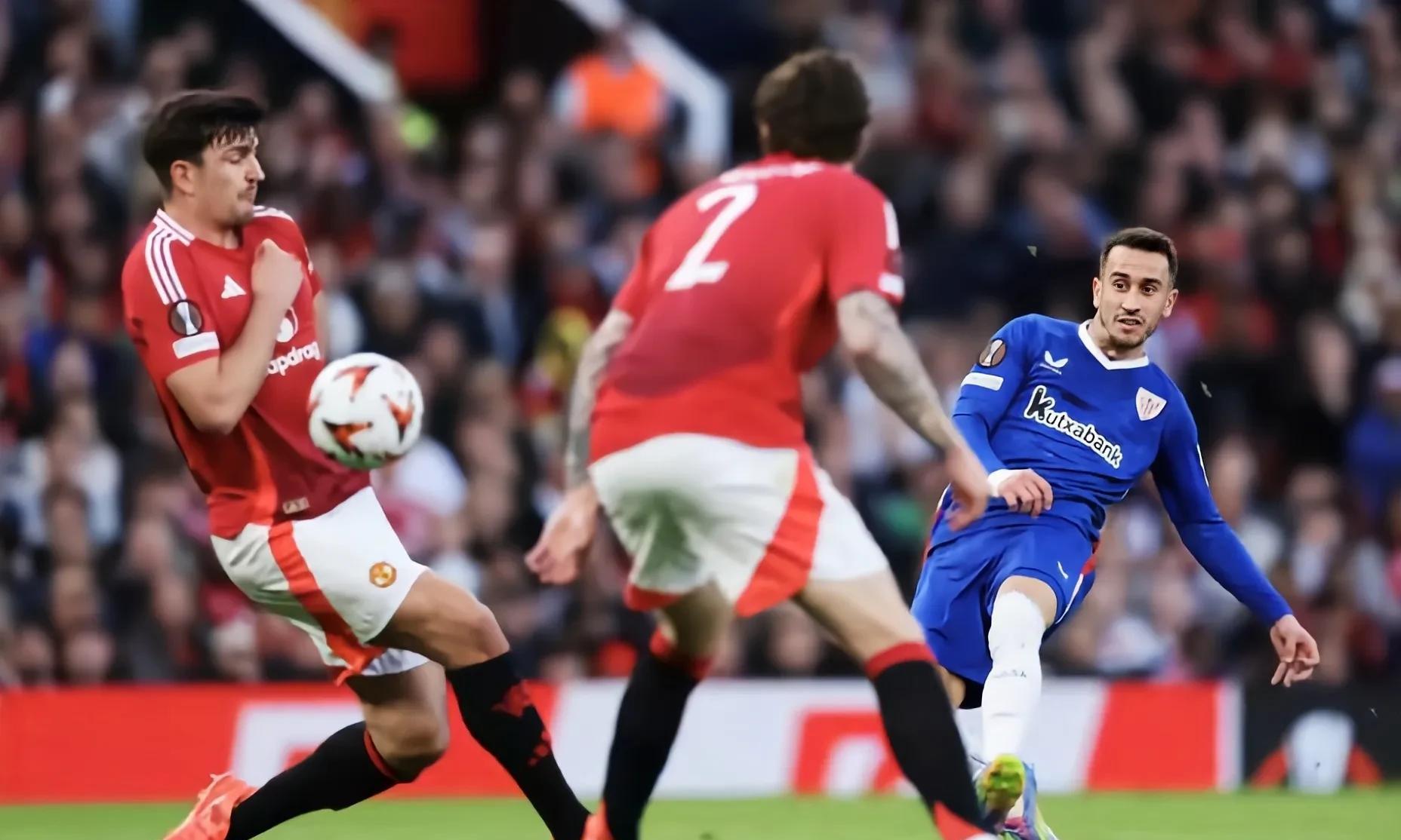 拜仁慕尼黑训练开放日，今晨门线救险引欢呼，英超在即，高层口径保持一致的简单介绍