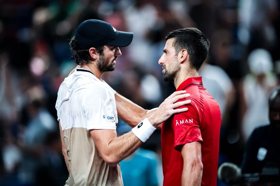 JJB-德约科维奇巅峰对决，费德勒与60激战TL分钟，关键助攻胜负难料！的简单介绍